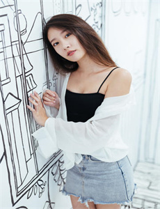 美女脱的一干二浄视频