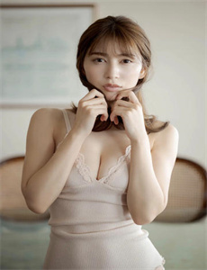 女生和男生在一起怼怼怼的视频