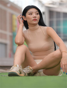 情挑四十